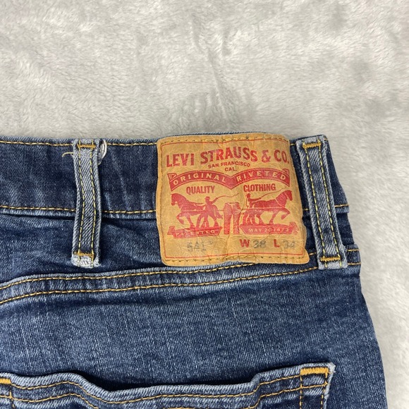 Levi's 541 Jeans Mens 38x34 Blue Denim Mid Rise Straight Leg 5-Pocket Design - Picture 6 of 10